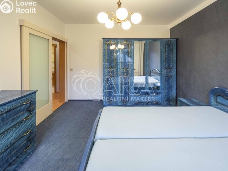 Pronájem bytu 2+1 Neratovice, Kpt. Jaroše 1342 č. 11