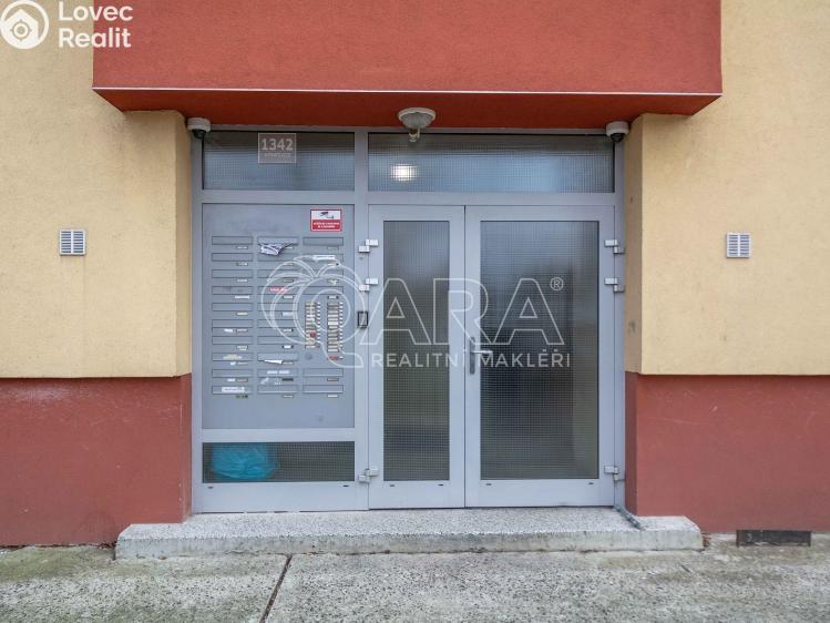 Pronájem bytu 2+1 Neratovice, Kpt. Jaroše 1342 č. 15