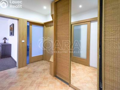 Pronájem bytu 2+1 Neratovice, Kpt. Jaroše 1342 č. 5