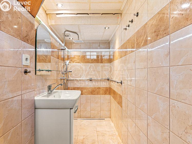 Prodej bytu 2+KK Praha, Bystřická 522/2 č. 4