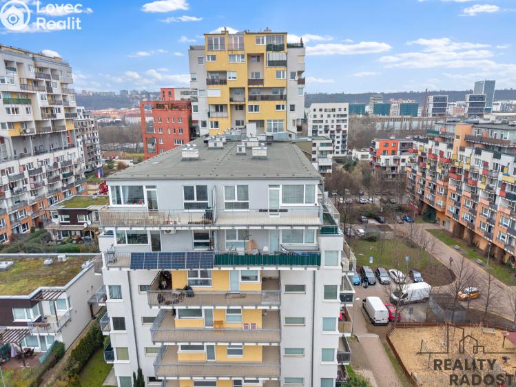 Pronájem bytu 3+KK Praha, Pod Harfou 938/58 č. 16