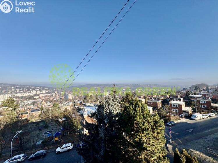 Sale apartment 3+1 Zlín, Slovenská 2686 č. 15