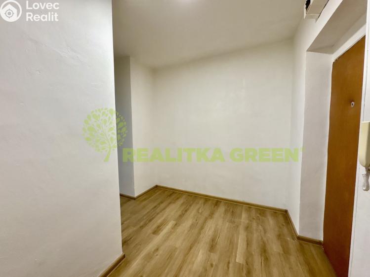 Sale apartment 3+1 Zlín, Slovenská 2686 č. 5