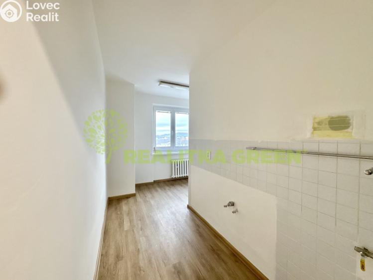 Prodej bytu 3+1 Zlín, Slovenská 2686 č. 6