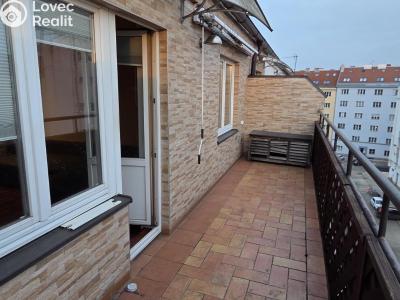 Pronájem bytu 2+KK Praha, Družstevní č. 2