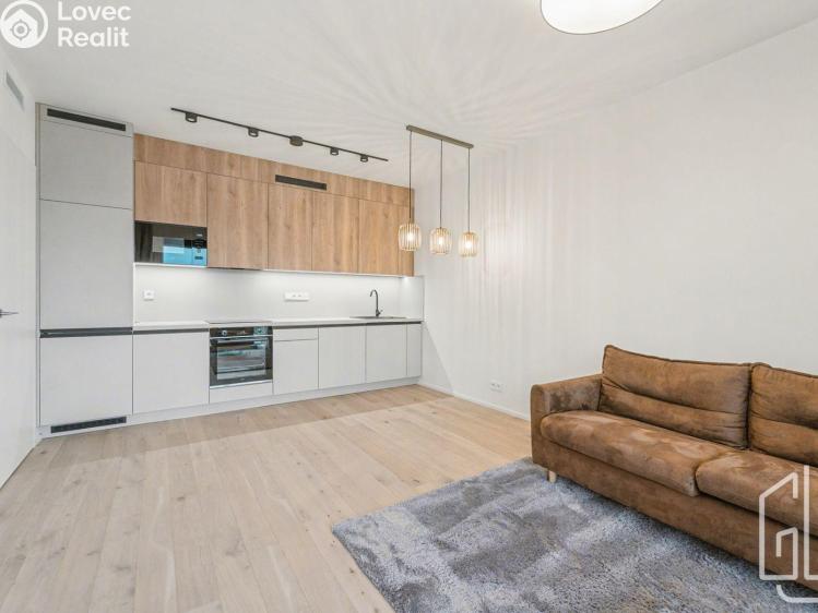 Pronájem bytu 2+KK Praha 4, Modřany, Československého exilu 2424/6 č. 1