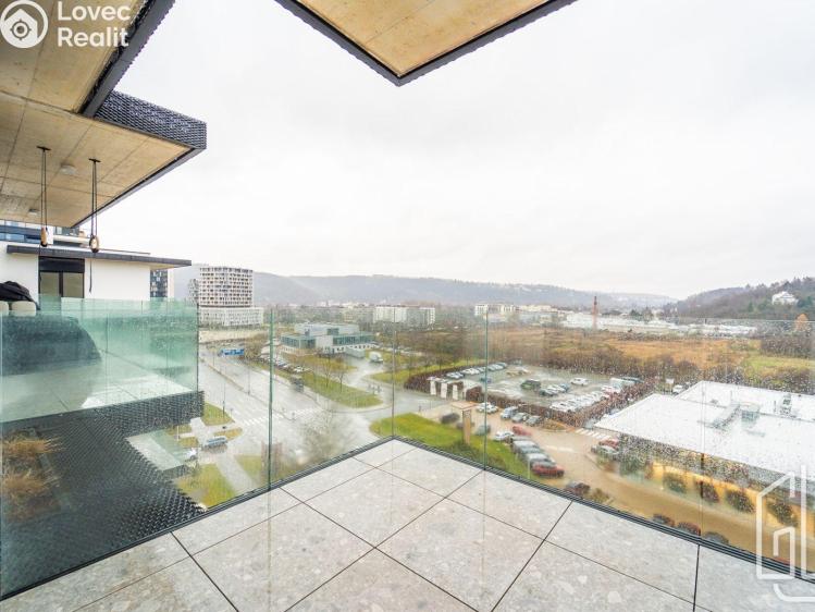 Pronájem bytu 2+KK Praha 4, Modřany, Československého exilu 2424/6 č. 3