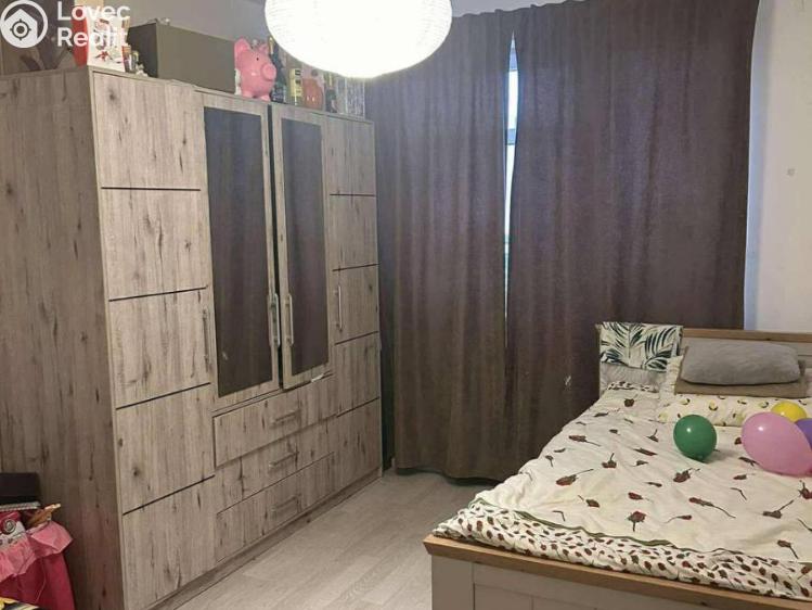 Pronájem bytu 4+KK Praha, Ke kříži č. 4