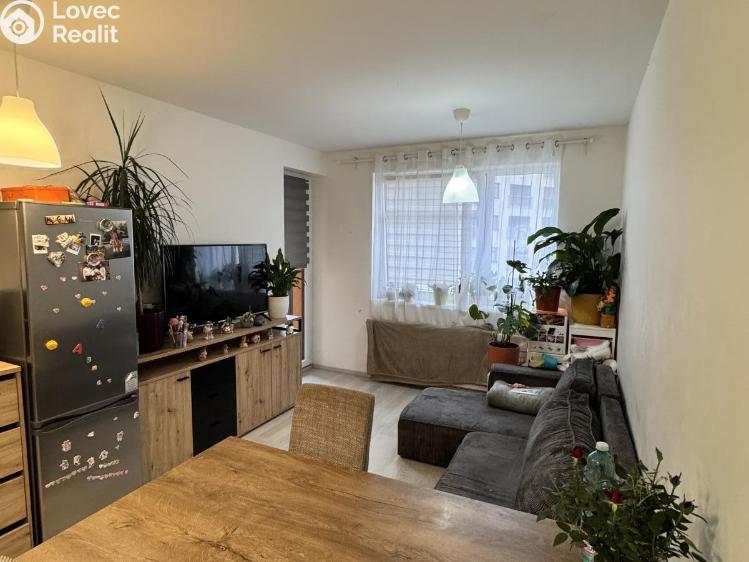 Pronájem bytu 4+KK Praha, Ke kříži č. 16