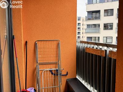 Pronájem bytu 4+KK Praha, Ke kříži č. 3