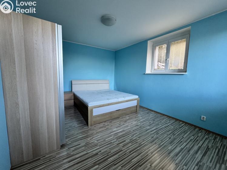 Pronájem bytu 2+KK Zlín, Bratří Sousedíků 3556 č. 4