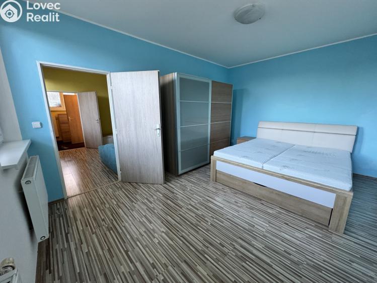 Pronájem bytu 2+KK Zlín, Bratří Sousedíků 3556 č. 5