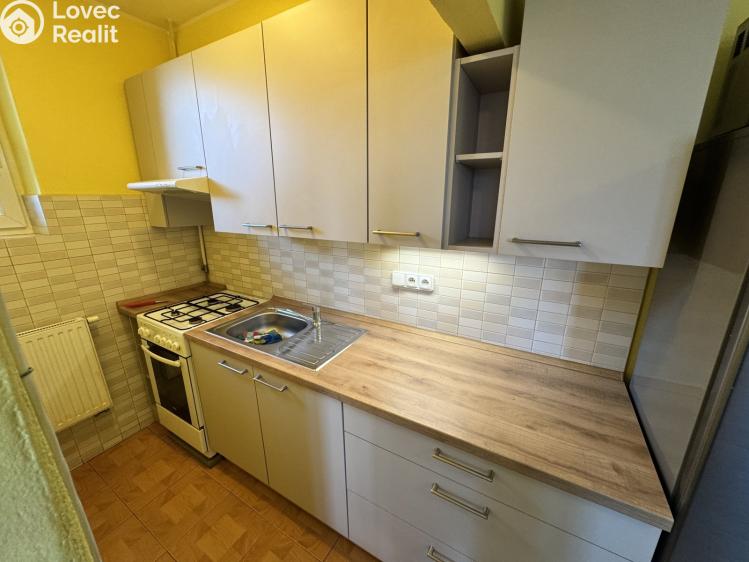 Pronájem bytu 2+KK Zlín, Bratří Sousedíků 3556 č. 11