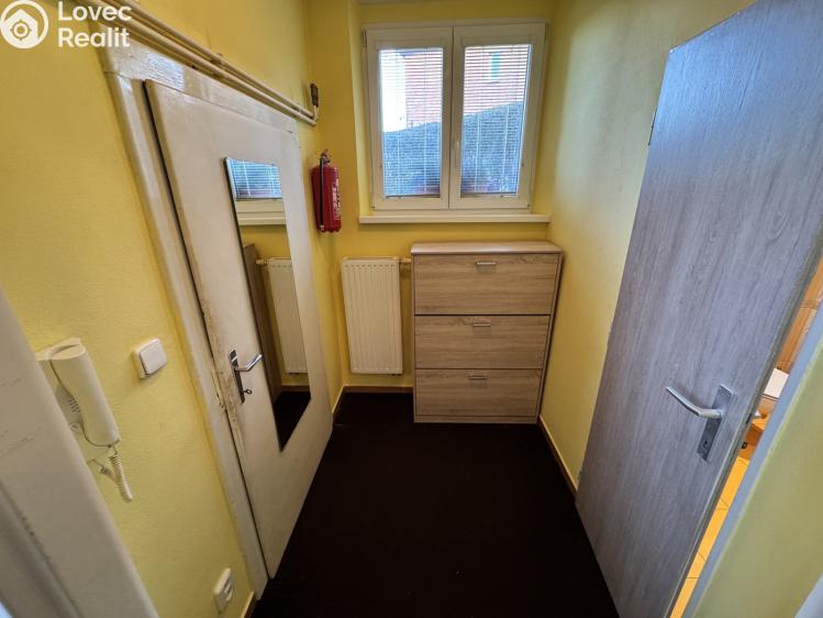 Pronájem bytu 2+KK Zlín, Bratří Sousedíků 3556 č. 12