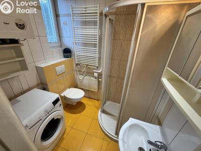 Pronájem bytu 2+KK Zlín, Bratří Sousedíků 3556 č. 3