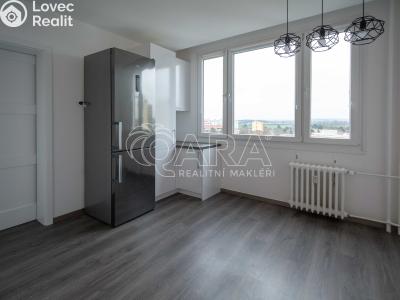 Pronájem bytu 3+1 Neratovice, 28. října 909 č. 2