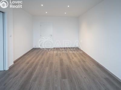 Pronájem bytu 3+1 Neratovice, 28. října 909 č. 4