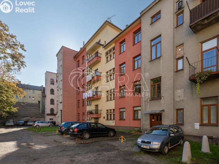 Prodej bytu 2+1 Český Těšín, Odboje 1220/5 č. 13