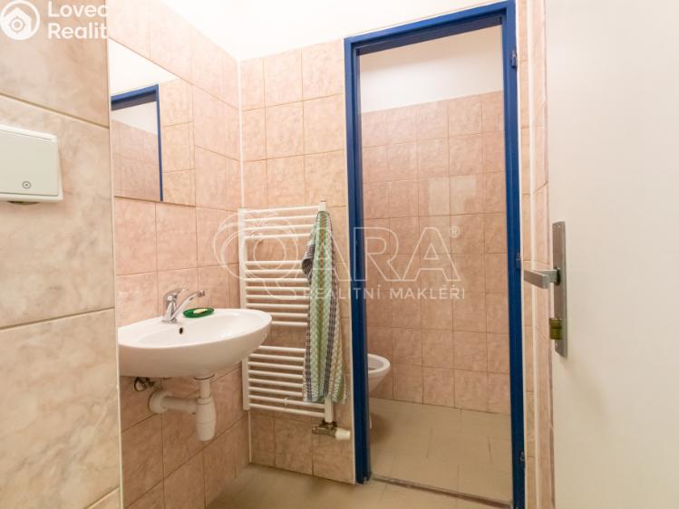 Pronájem skladového prostoru Frenštát pod Radhoštěm, Martinská čtvrť 1698 č. 17