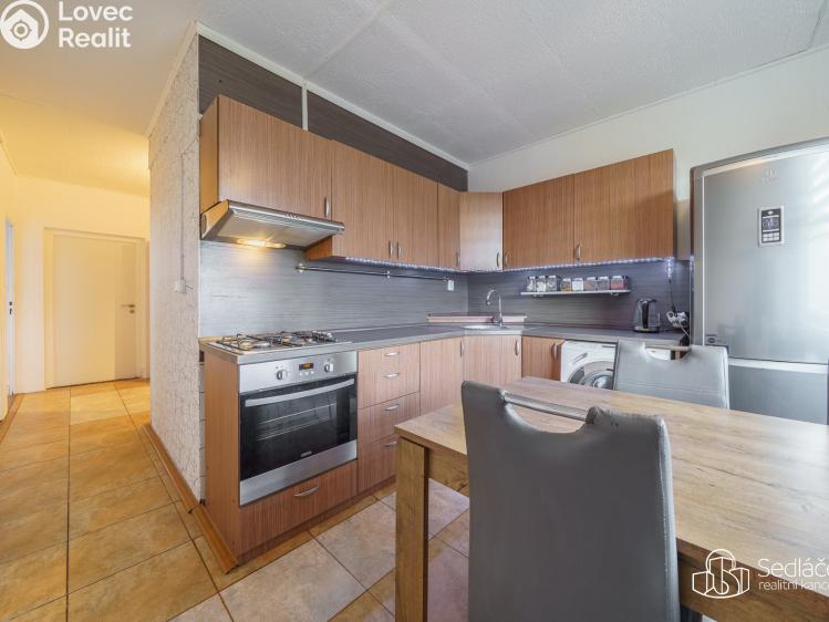 Prodej bytu 3+1 Sokolov, Vítězná č. 3