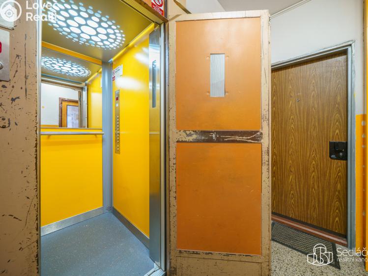 Prodej bytu 3+1 Sokolov, Vítězná č. 16