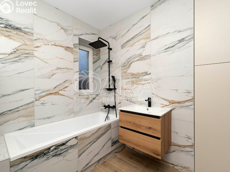 Pronájem bytu 2+1 Ostrava, U Nové školy 726/94 č. 11