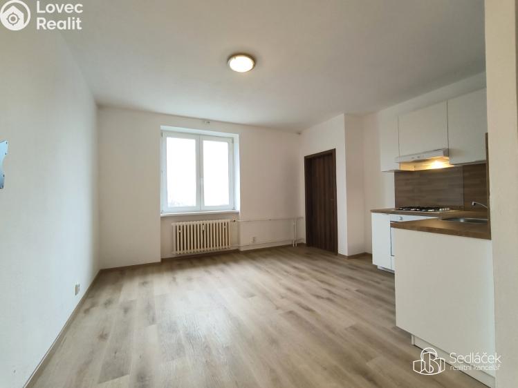 Pronájem bytu 2+1 Sokolov, Heyrovského č. 13