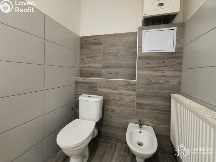 Pronájem bytu 3+1 Sokolov, Nádražní č. 3