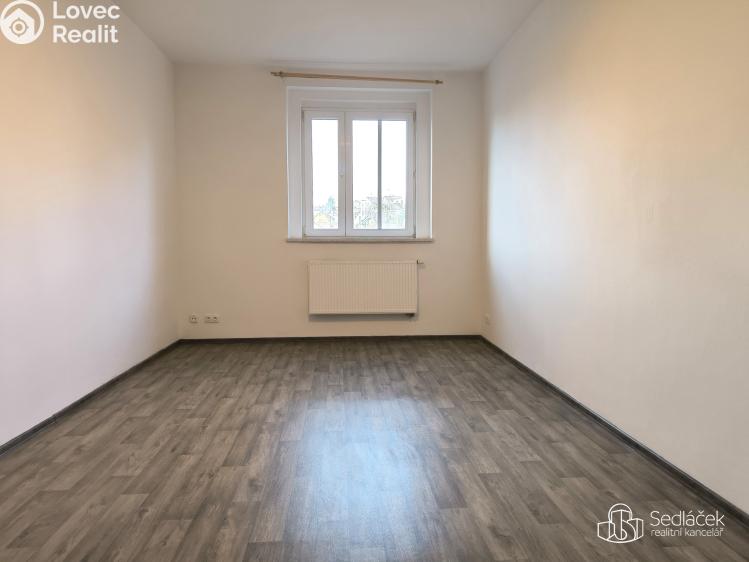 Pronájem bytu 3+1 Sokolov, Nádražní č. 6