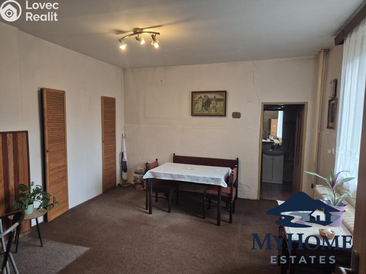 Prodej rodinného domu Kozomín č. 10