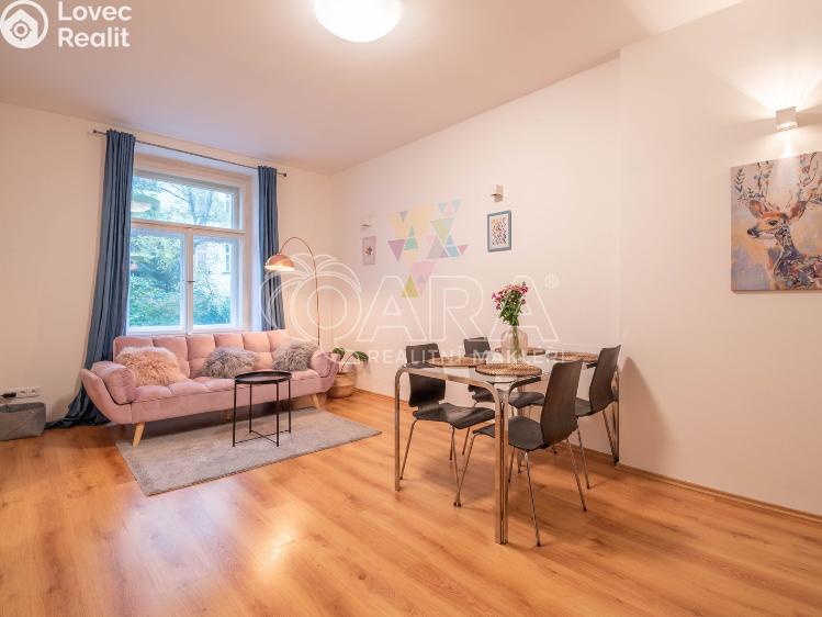 Pronájem bytu 2+KK Praha, Mánesova č. 1