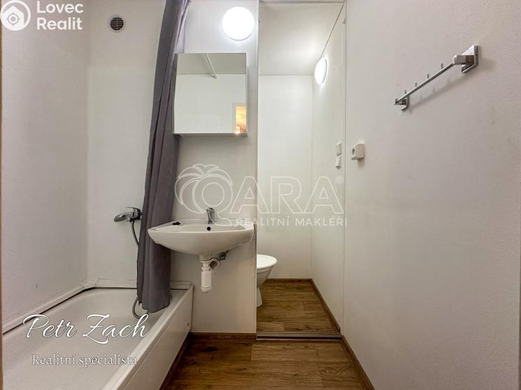 Rent apartment 2+1 Olomouc, Družební 666/5 č. 5