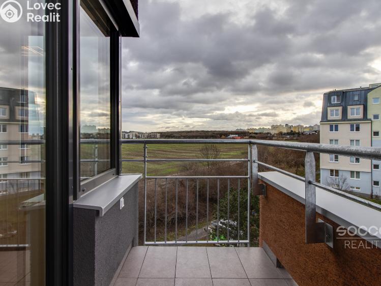 Pronájem bytu 1+KK Praha, Šternovská č. 9