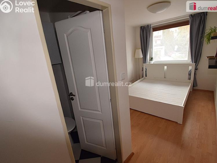 Pronájem bytu 2+KK Praha 5, Nad Palatou č. 6