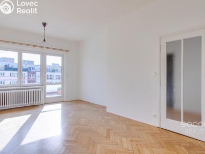 Sale apartment 3+1 Praha, Patočkova č. 2