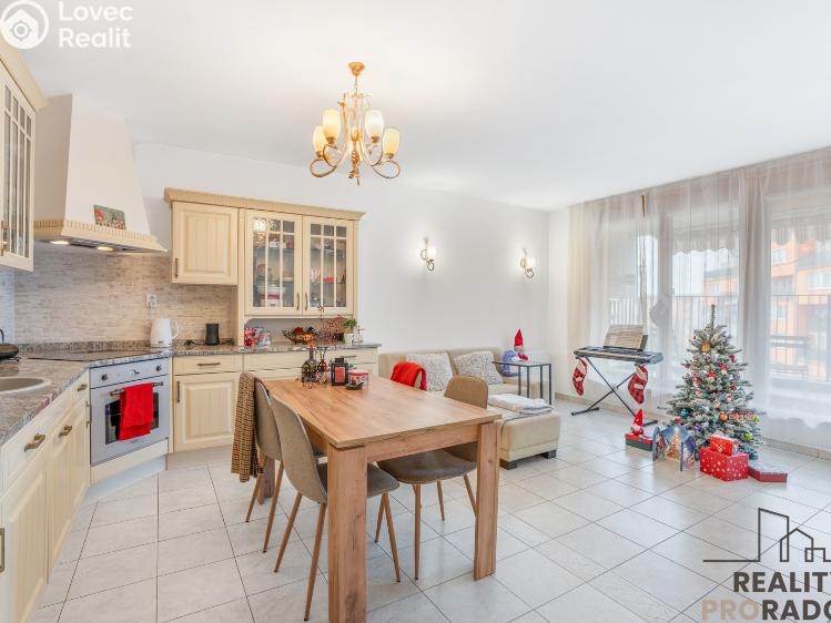 Pronájem bytu 4+KK Praha, Dismanova 2623/5 č. 1