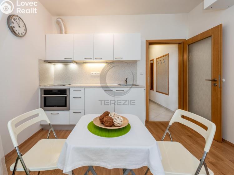 Prodej bytu 1+KK Klášterec nad Ohří, Královéhradecká č. 2