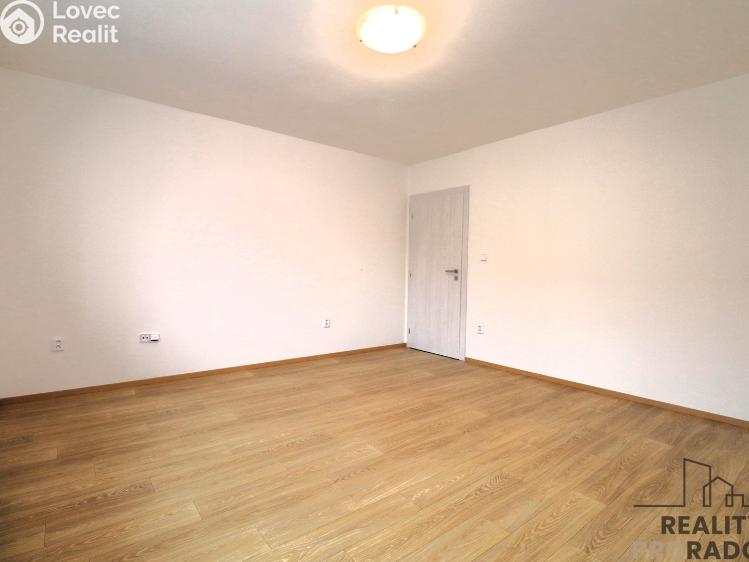 Pronájem bytu 3+1 Blažovice, Luční č. 9