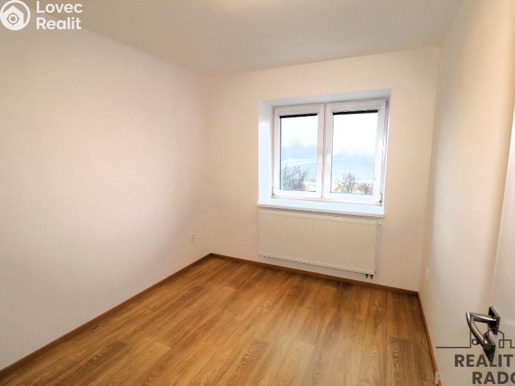 Pronájem bytu 3+1 Blažovice, Luční č. 15