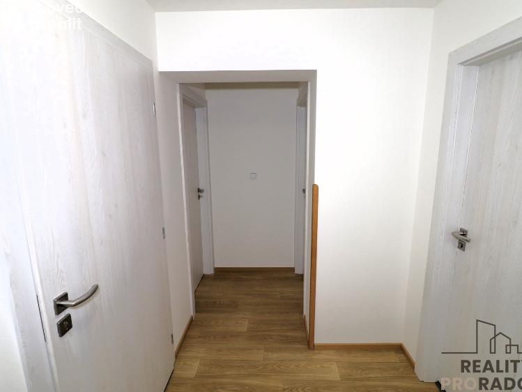 Pronájem bytu 3+1 Blažovice, Luční č. 17