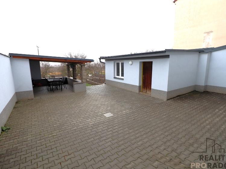 Pronájem bytu 3+1 Blažovice, Luční č. 23