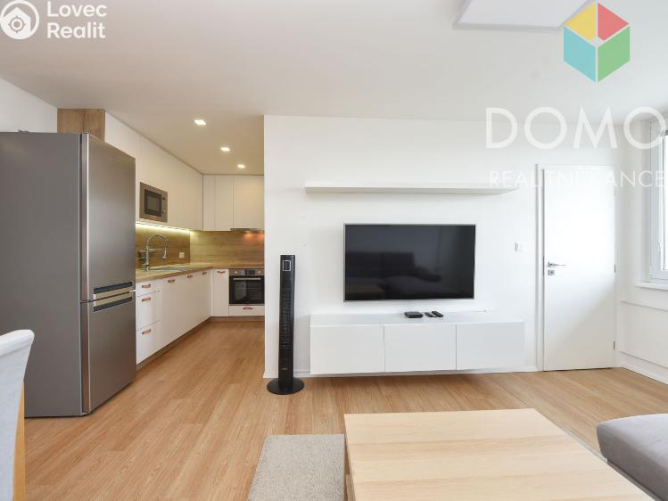 Sale apartment 2+KK Praha, Bellušova 1819/37 č. 3