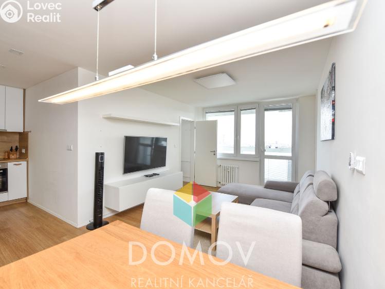 Sale apartment 2+KK Praha, Bellušova 1819/37 č. 8