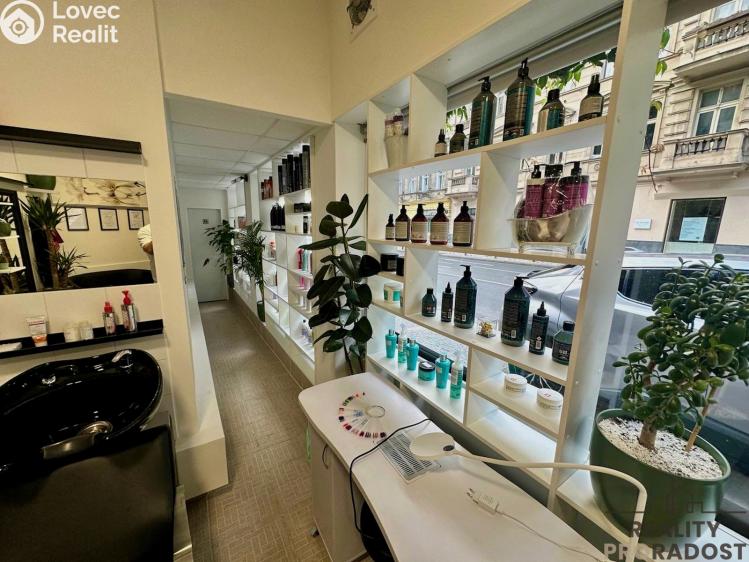 Pronájem obchodního prostoru Praha, Husitská 753/32 č. 4