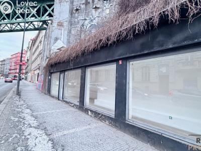 Rent commercial space Praha, Husitská č. 1