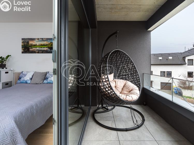 Rent apartment 1+KK Praha, Skálové 1874/2 č. 9