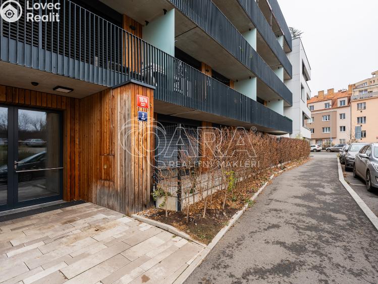 Rent apartment 1+KK Praha, Skálové 1874/2 č. 10