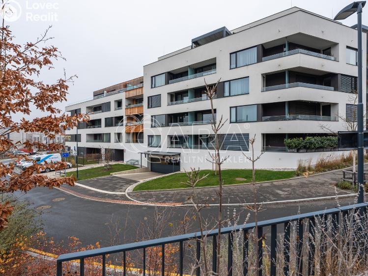 Rent apartment 1+KK Praha, Skálové 1874/2 č. 30