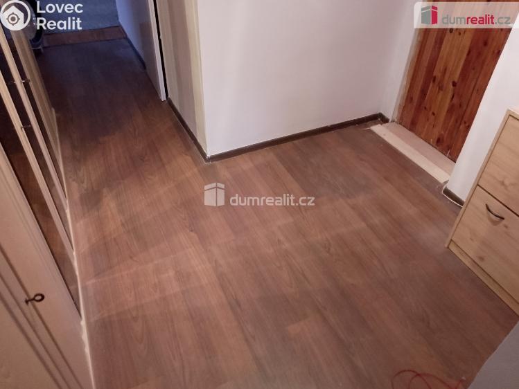 Pronájem bytu 1+1 Karlovy Vary, Petřín č. 25