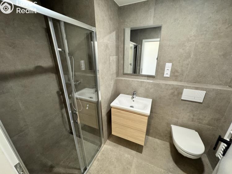 Prodej bytu 1+1 Zlín, Javorová 4529 č. 7